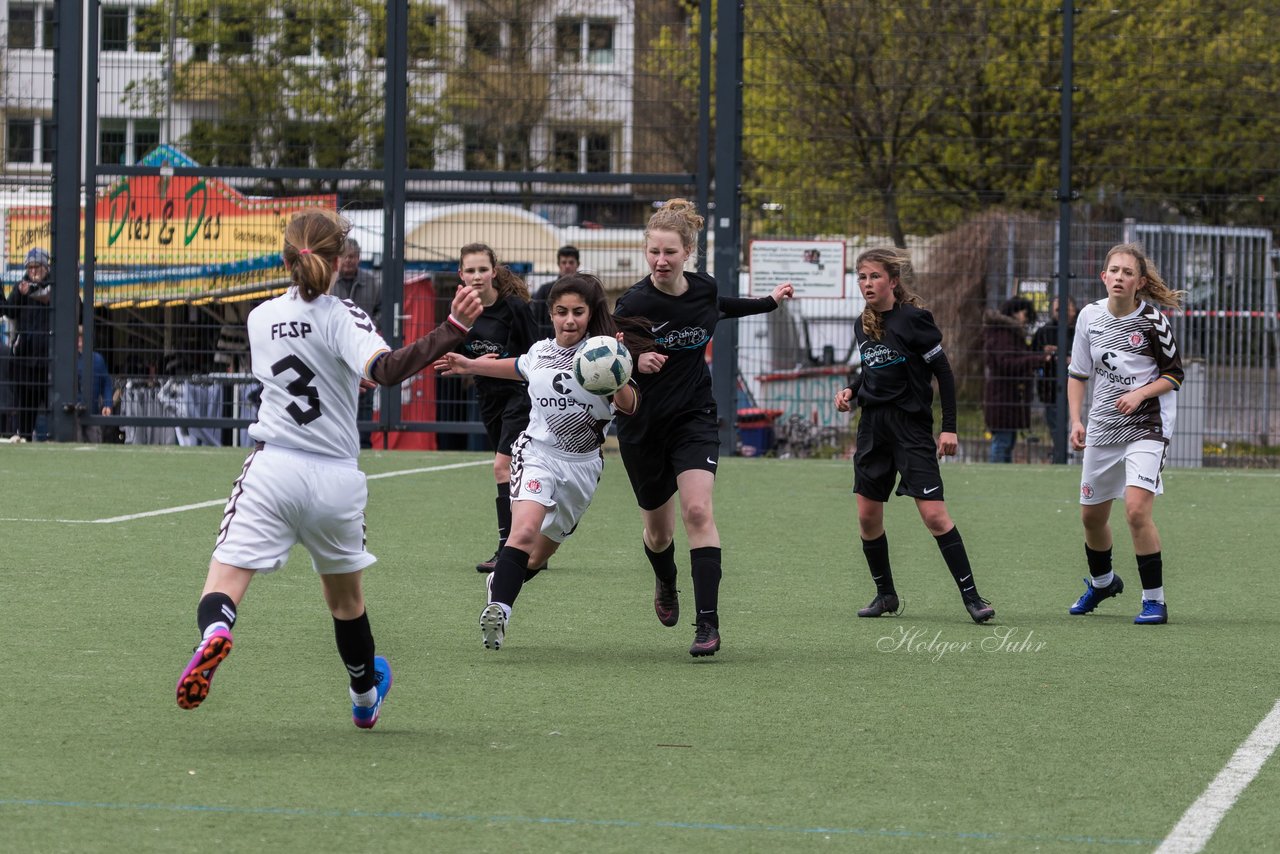 Bild 204 - B-Juniorinnen St.Pauli - C-Juniorinnen SV Steinhorst : Ergebnis: 1:2